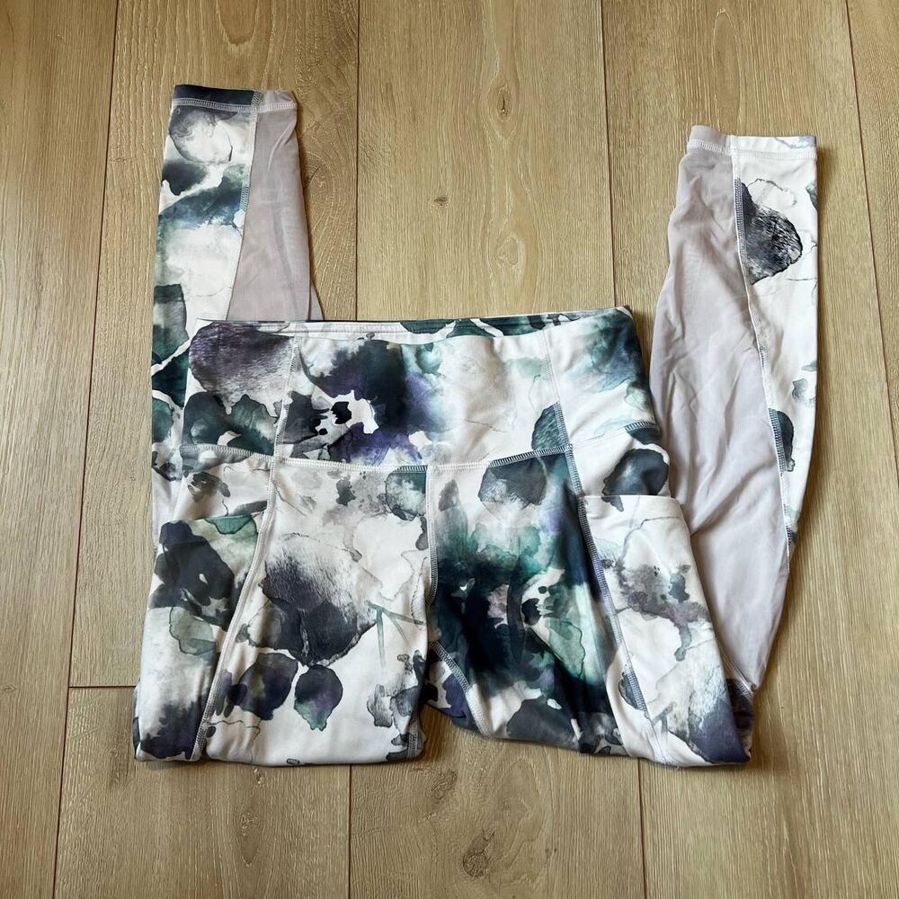 Athleta Watercolor Floral 7/8 Leggings Lilac Mesh Cutouts Size Small - Picture 3 of 10